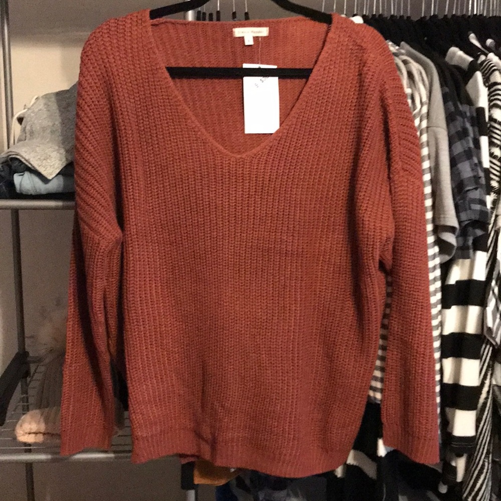 Sweater size S